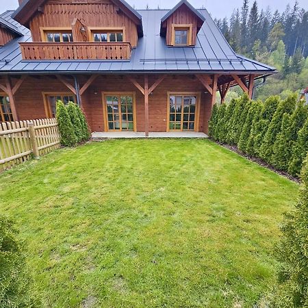 Apartman 8, Jezerne Velké Karlovice Esterno foto